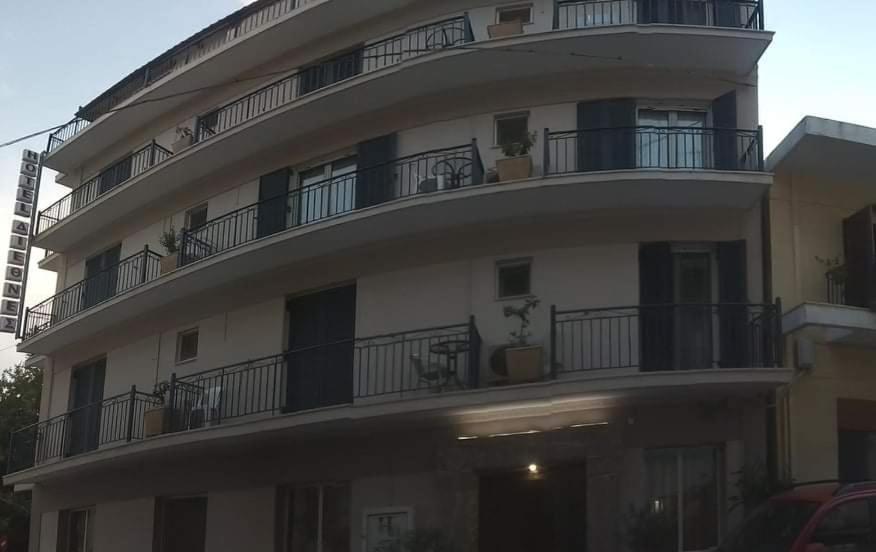 Hotel Διεθνές Zacharo Exteriör bild