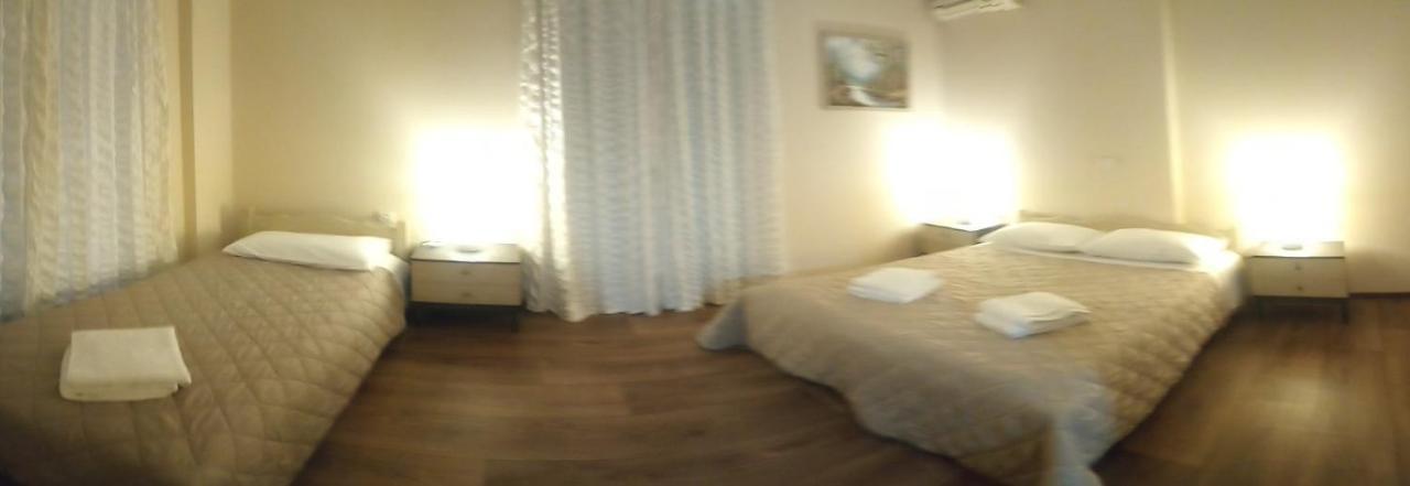 Hotel Διεθνές Zacharo Exteriör bild