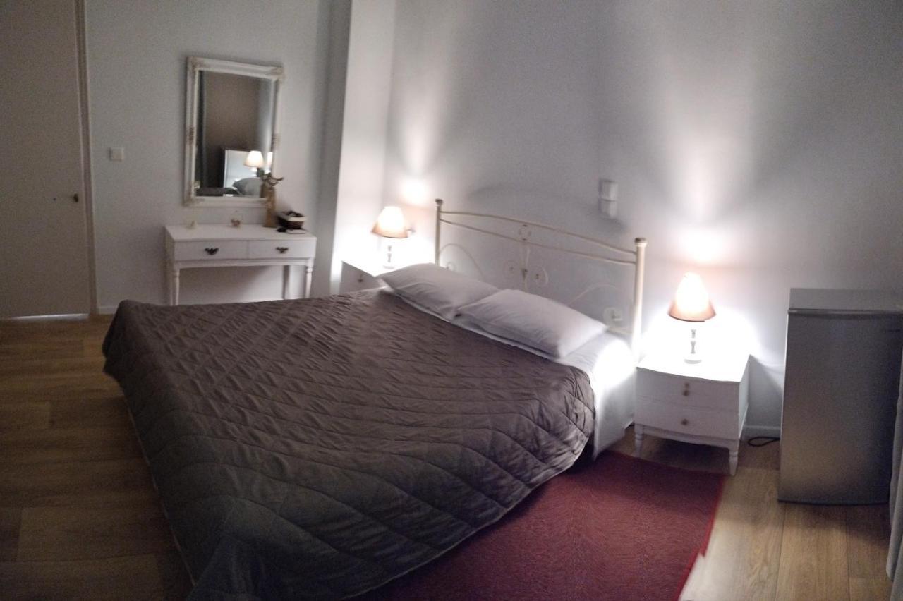 Hotel Διεθνές Zacharo Exteriör bild