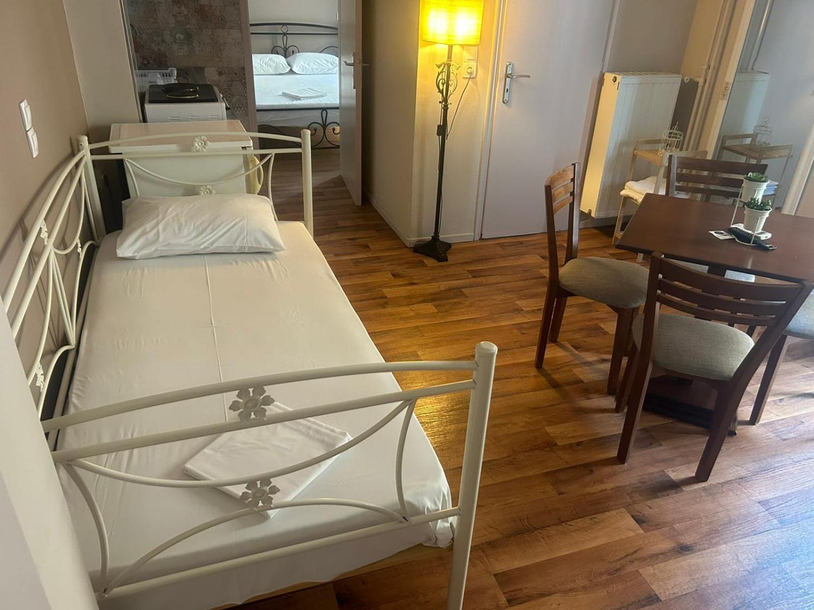 Hotel Διεθνές Zacharo Exteriör bild