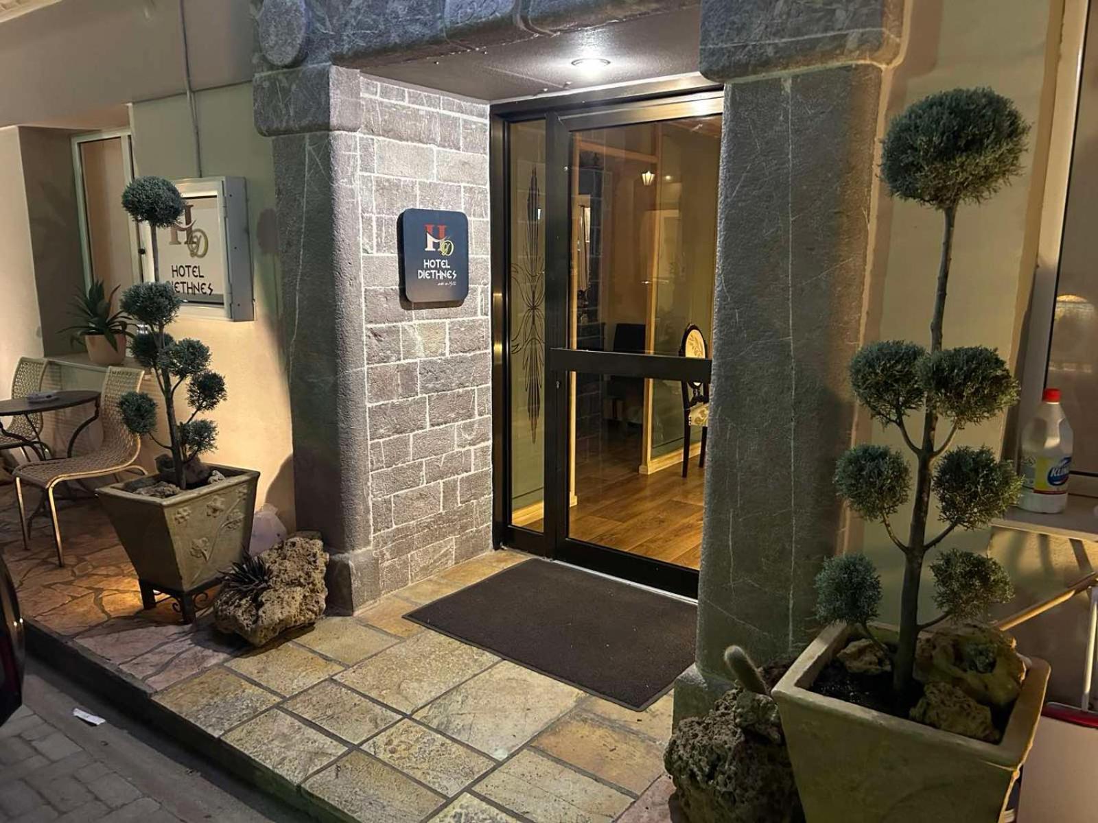 Hotel Διεθνές Zacharo Exteriör bild